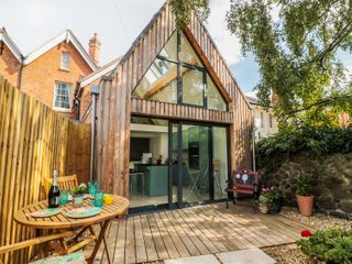 Little Mornington photo 1