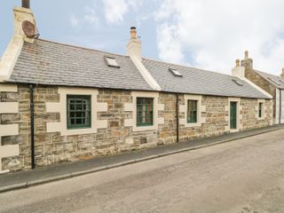 83 Seatown photo 1