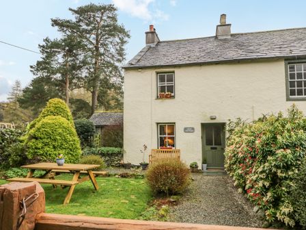 Dog friendly best sale cumbrian cottages