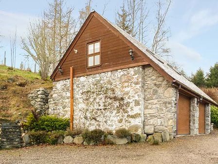 Loch ness cottages pet hot sale friendly