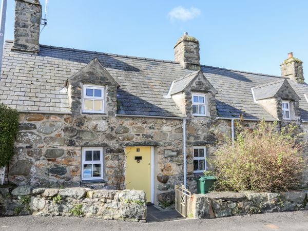 Y Bwthyn | Criccieth | Self Catering Holiday Cottage