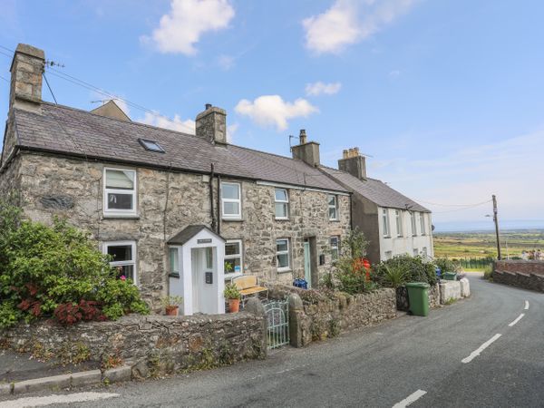 Pen Y Groes | Llithfaen | Self Catering Holiday Cottage