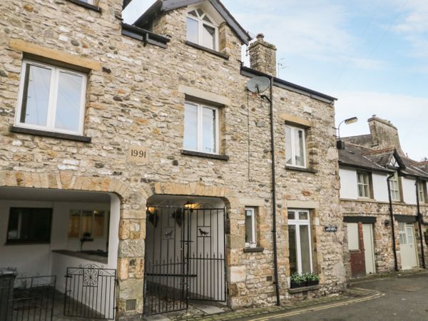 Kirkby lonsdale deals cottage rental