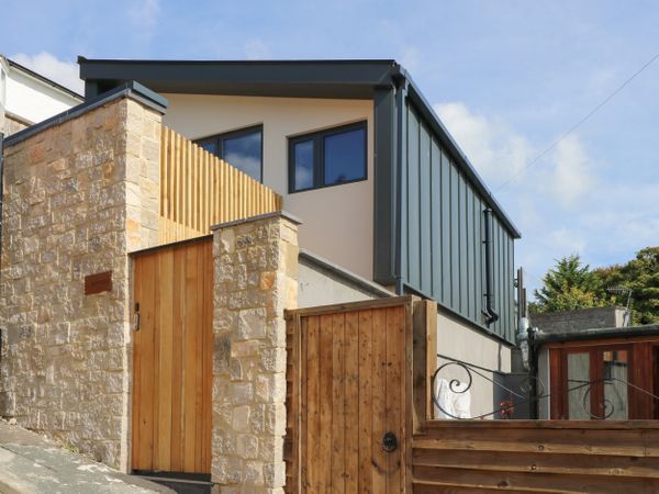 The Workshop | Ventnor | Ventnor Bay | South Of England | Self Catering ...