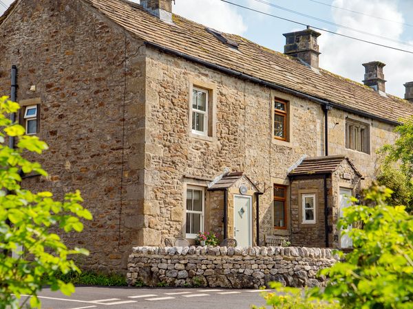 Park Grange Cottage | Threshfield | Self Catering Holiday Cottage