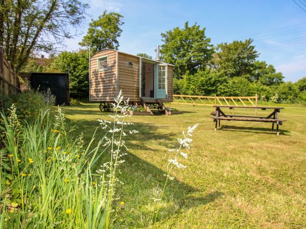 Acres Meadow | Maiden Newton | Self Catering Holiday Cottage