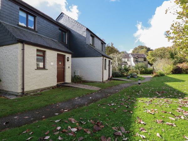 Coombe Cottage | Falmouth | Boslowick | Self Catering Holiday Cottage