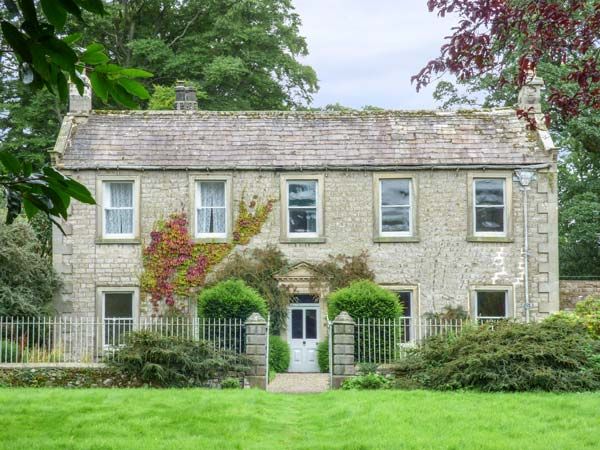 Flanders Hall West Burton Yorkshire Dales Self Catering