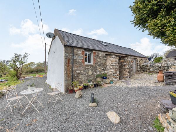 Celyn Farm Cottage | Deiniolen | Self Catering Holiday Cottage