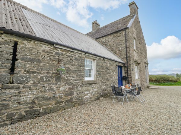 Seaview-barsloisnach Cottage | Kilmartin | Kilmartin Burn | Self ...