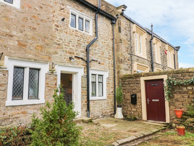 3 Poole End - 1001073 - photo 2