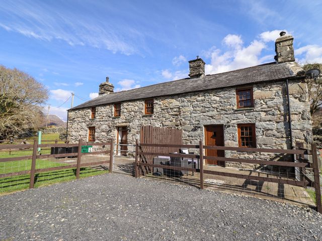Cwm Yr Afon Mawr - 1001479 - photo 2