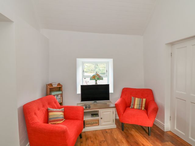The Old White Cottage - 1004044 - photo 4
