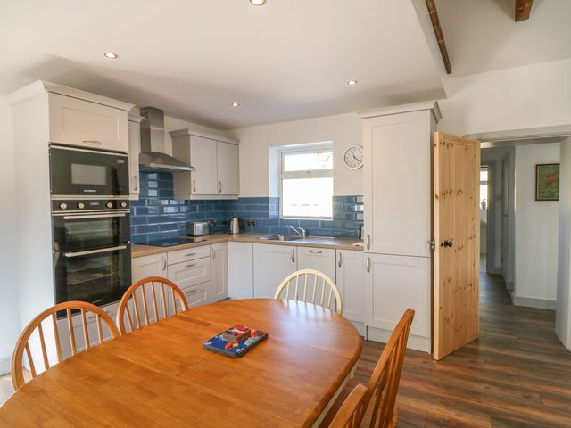Macreddin Rock Holiday Cottage - 1004224 - photo 4