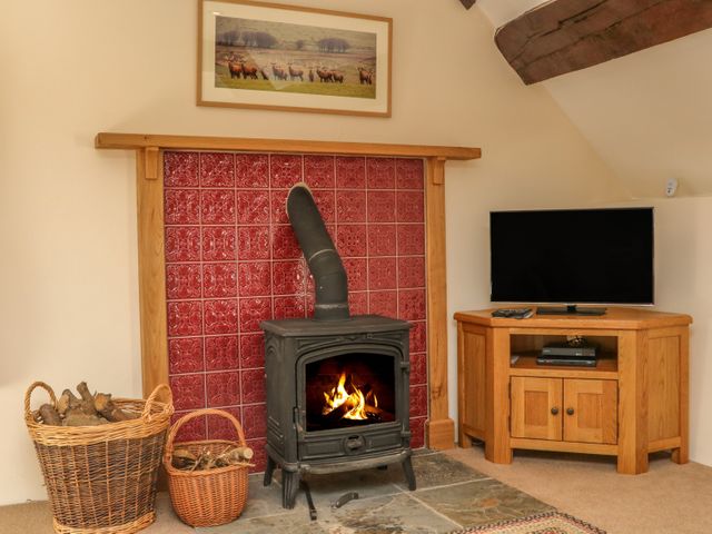 Upper Barn Cottage - 1005110 - photo 4