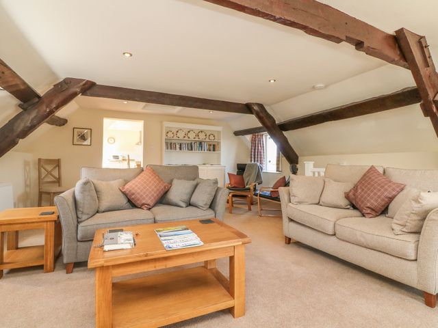 Upper Barn Cottage - 1005110 - photo 5
