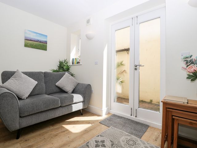 9 Malthouse Court - 1006566 - photo 4