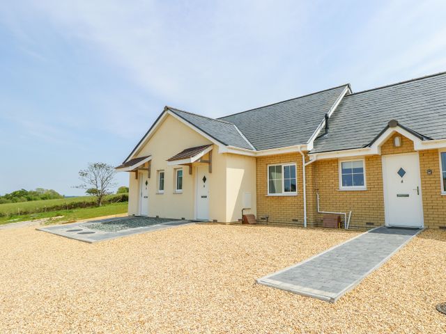 5 Yarmouth Cottages - 1007836 - photo 2