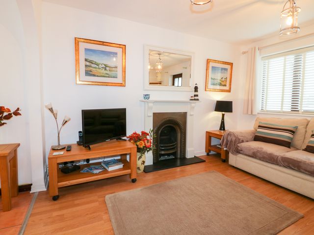 Sarah's Cottage - 1008037 - photo 3