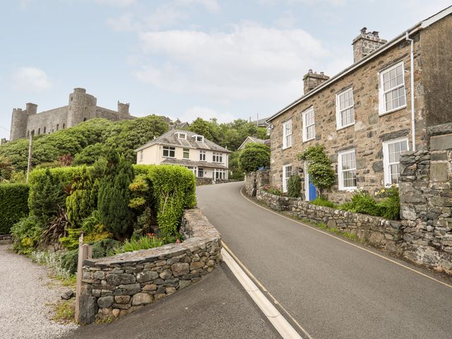 Bron Castell - 1008734 - photo 3
