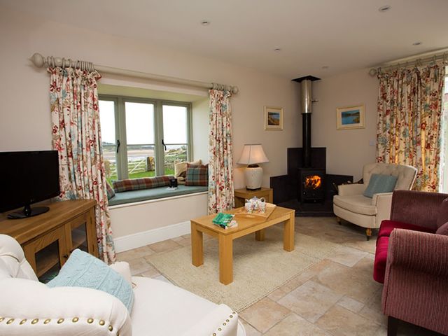 Estuary Cottage - 1008821 - photo 3