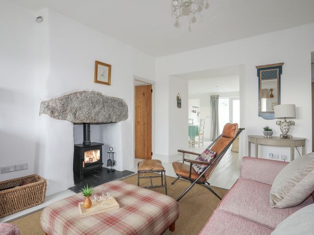 Hafod, Llangoed - 1008861 - photo 2