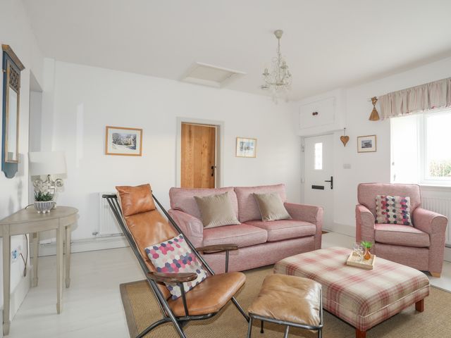 Hafod, Llangoed - 1008861 - photo 4