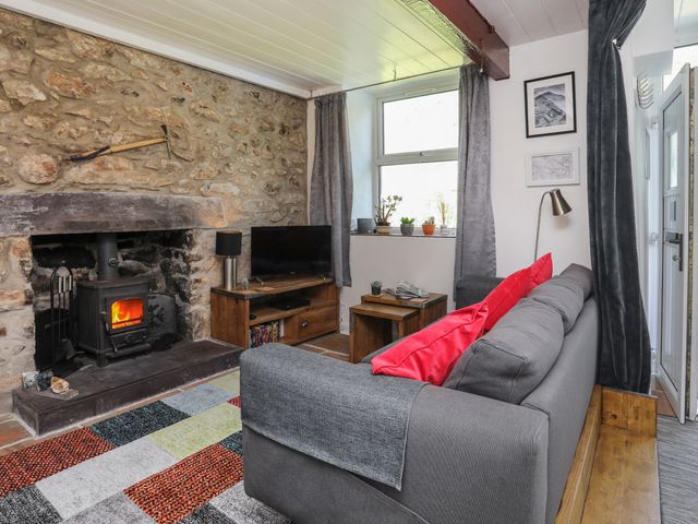 Tan Meredydd - 1008920 - photo 2