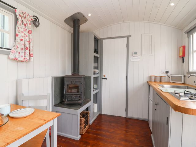 The Shepherds Hut - 1009997 - photo 3