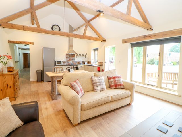 The Stables - 1009999 - photo 4
