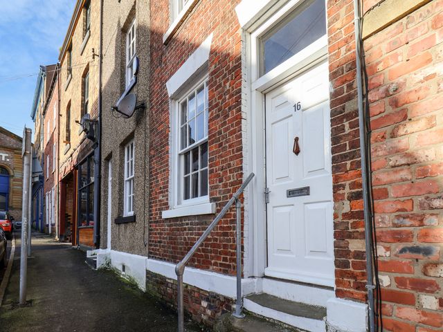 16 St. Sepulchre Street - 1011554 - photo 2