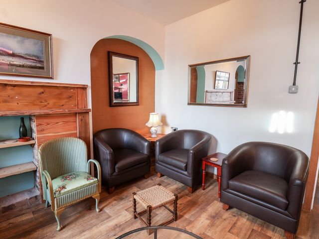 16 St. Sepulchre Street - 1011554 - photo 3
