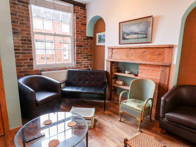 16 St. Sepulchre Street - 1011554 - photo 5
