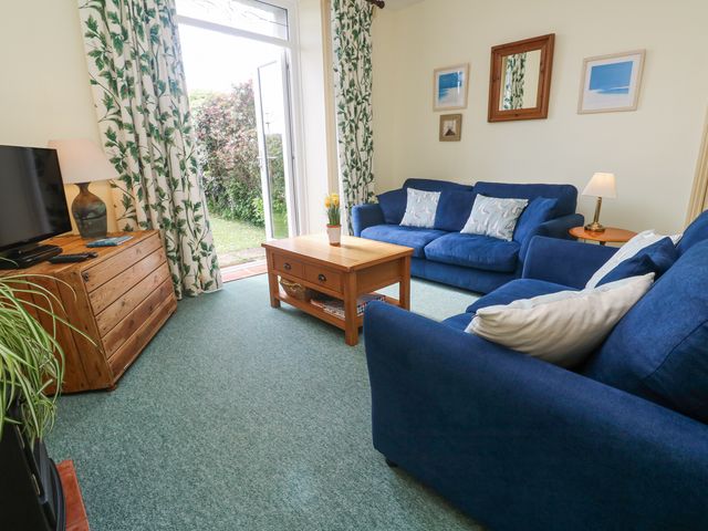 Old Chapel Cottage - 1012608 - photo 3