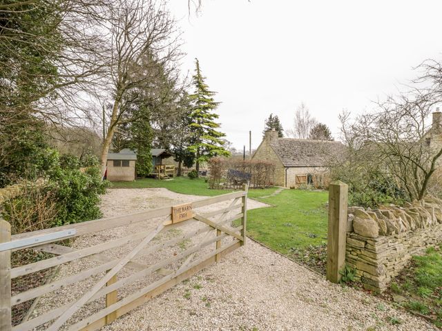 Five Mile House Barn - 1014891 - photo 3