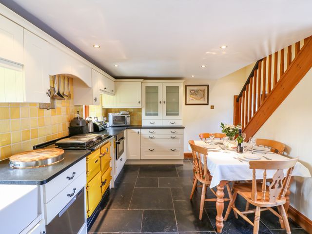 Great Bradley Cottage - 1015398 - photo 5