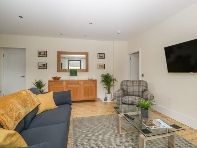 Hillcrest - 1016257 - photo 3
