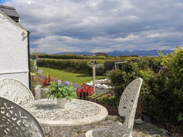 Tan Yr Allt - 1016482 - photo 4