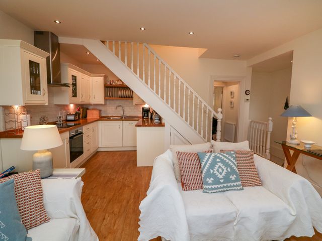 1D Harbour View - 1016591 - photo 5