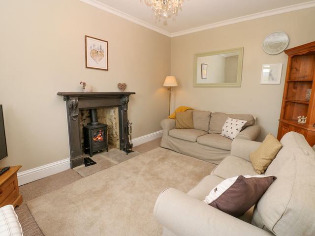 Thistlewood House - 1017378 - photo 3