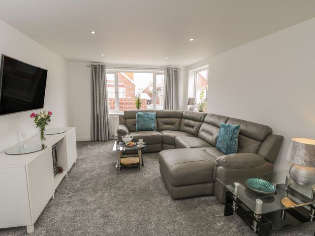 Abbey View - 1017528 - photo 3
