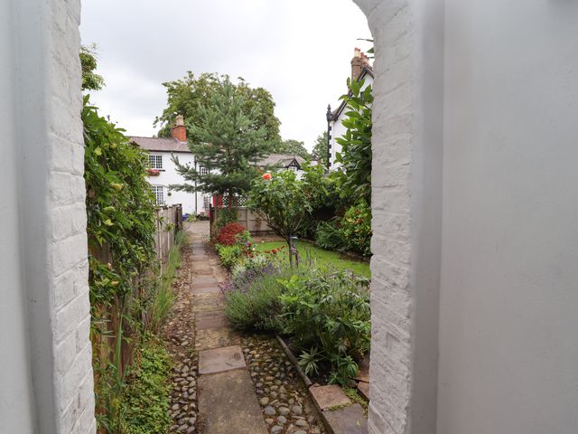 2 Ashby Place - 1017632 - photo 3