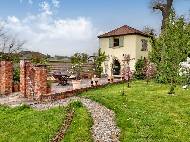 The Folly - 1017938 - photo 2