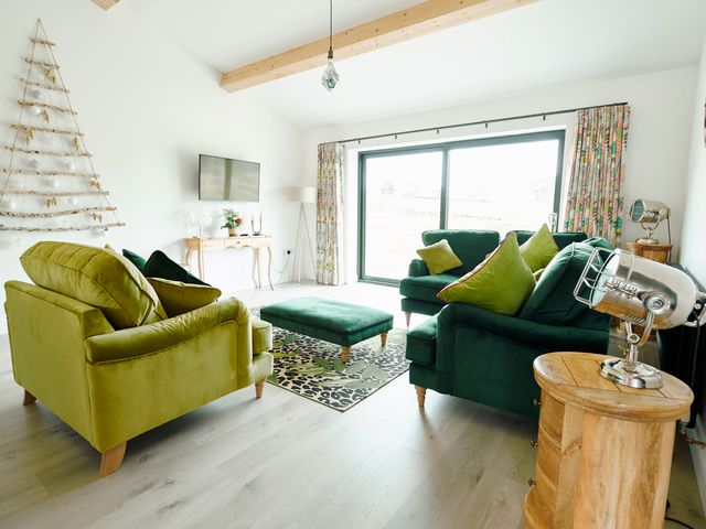 Whernside Lodge - 1020920 - photo 3