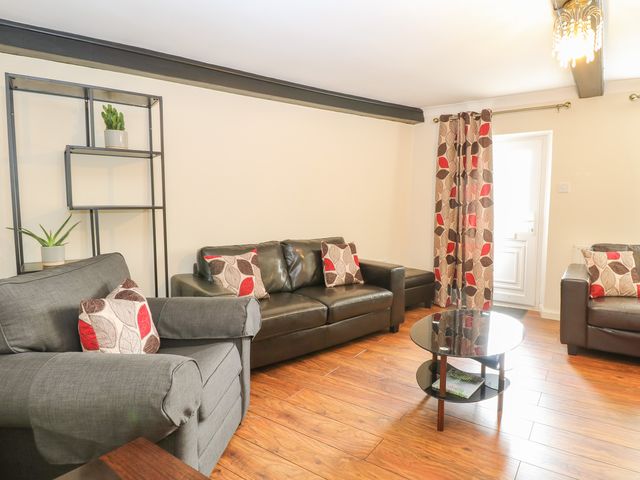 Compass Cottage - 1020925 - photo 4