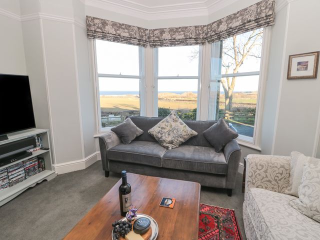 Whinstones at 4 The Villas - 1021325 - photo 2