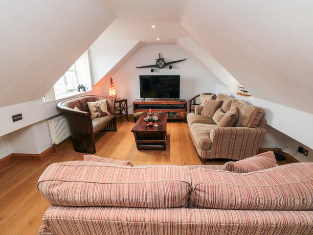 Fawcet House - 1022857 - photo 3