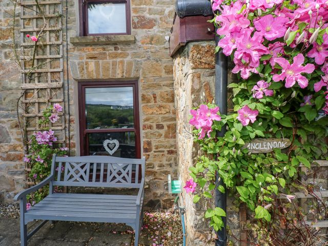 Inglenook Cottage - 1022862 - photo 2
