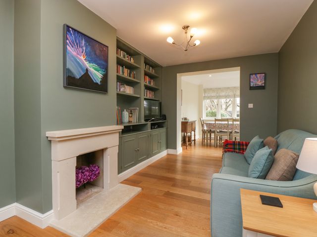 3 Painters Field - 1022892 - photo 4