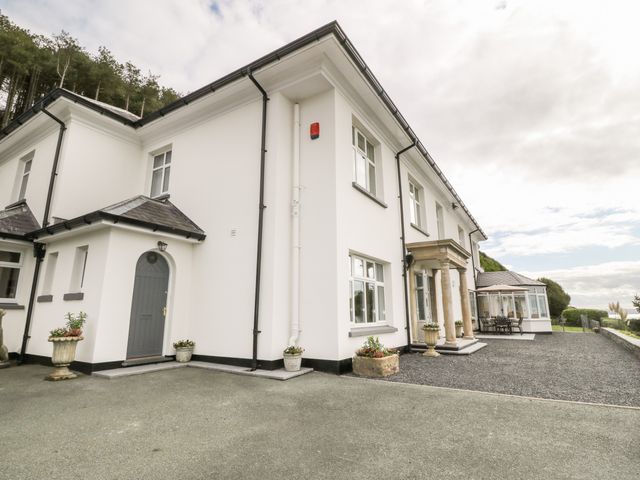 Brynmorwydd - 1024055 - photo 2